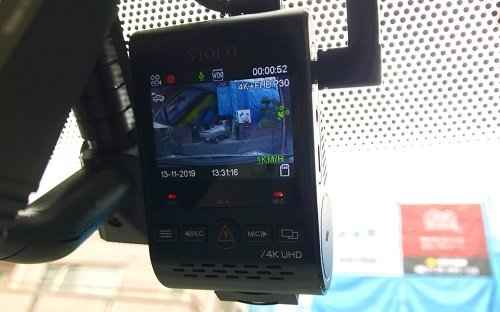 WiFi対応の4Kの2カメラドラレコ VIOFO「A129 PRO DUO」の実機レビュー